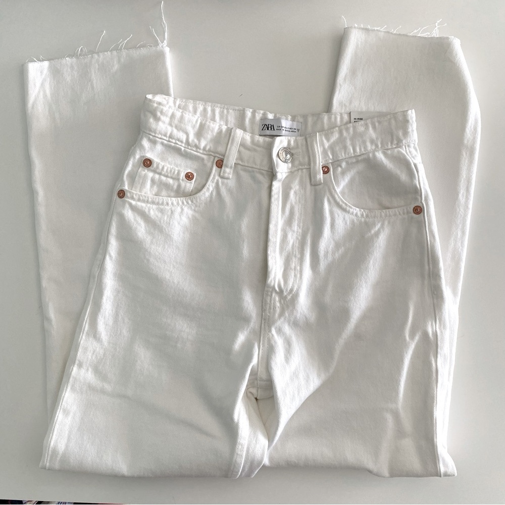 Zara NWT white denim jeans